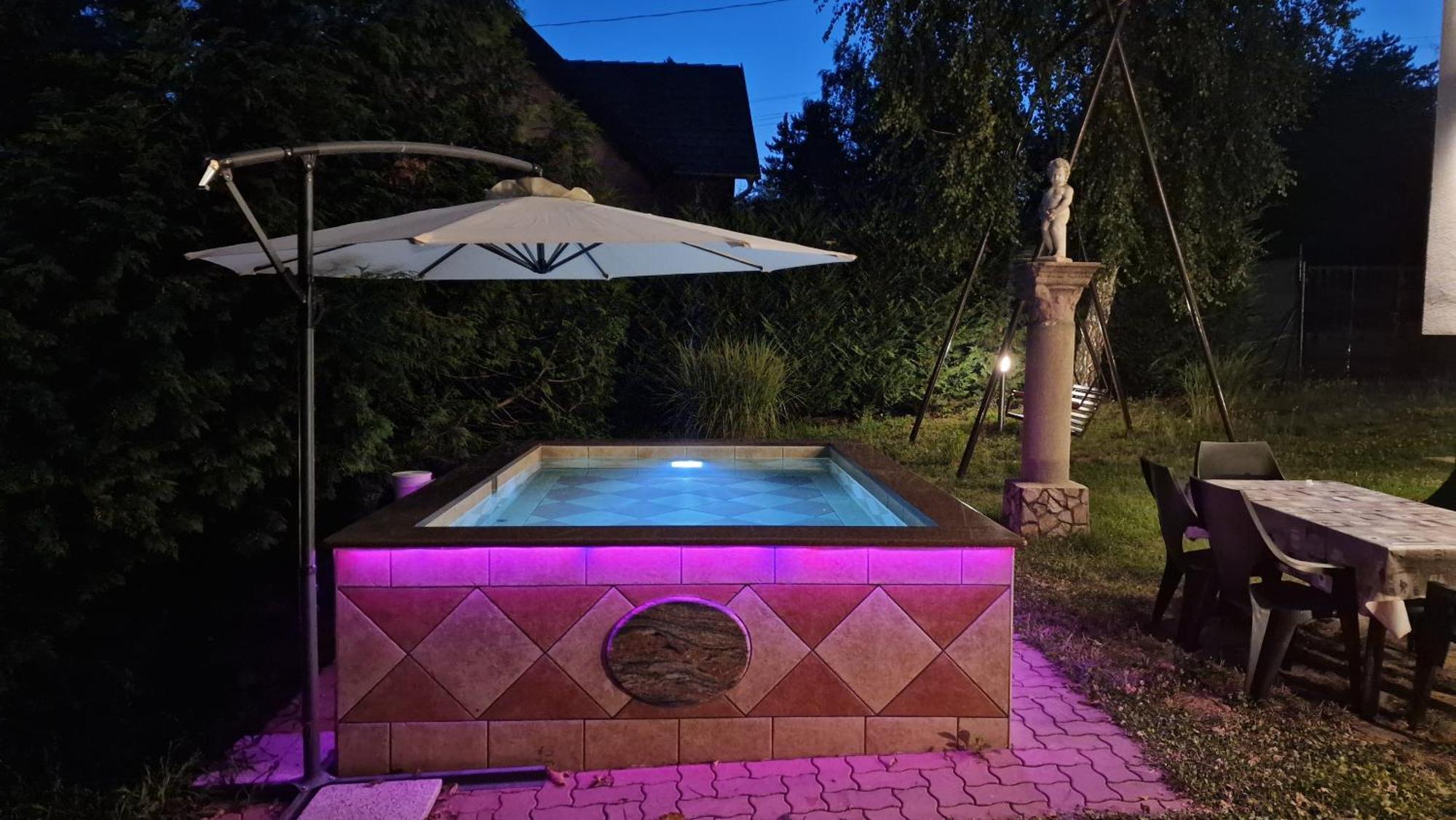 Pilis Hills View Deluxe House With Pool & Ac Near Bp Villa Pilisszentivan Exteriör bild